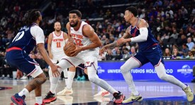 伦纳德29+7+8唐斯空砍35+12+7 快船击退尼克斯